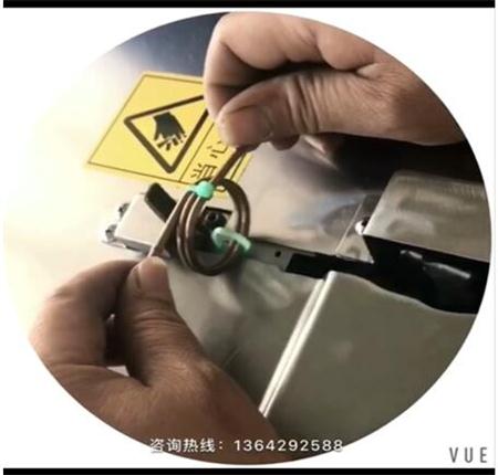 高温扎带机出货